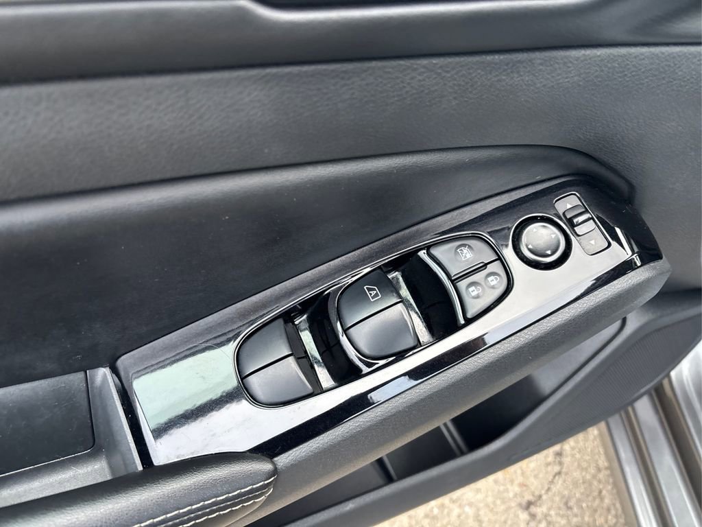 Used 2023 Nissan Altima 2.5 SV image 32