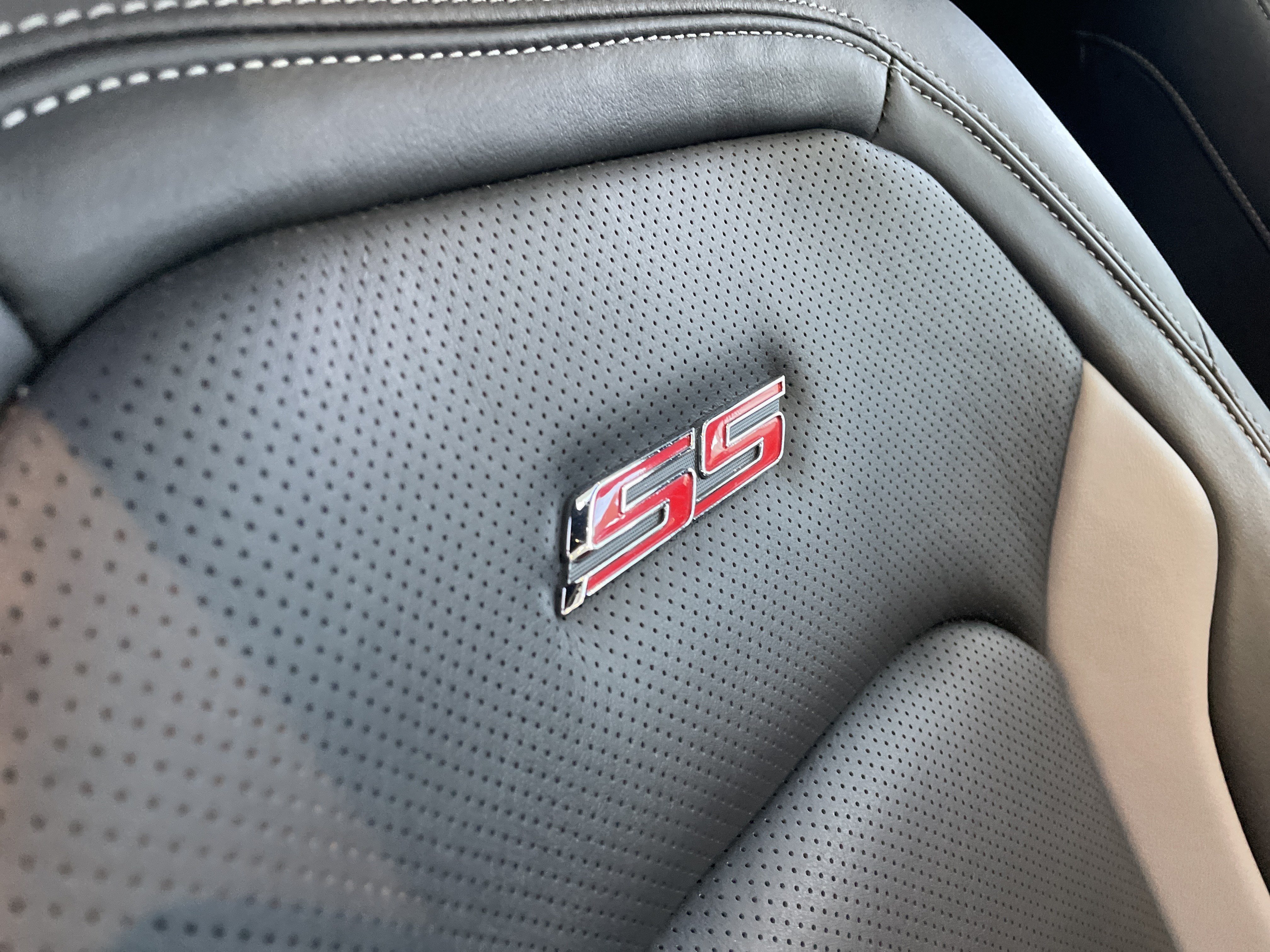 Used 2023 Chevrolet Camaro SS w/ Redline Edition RWD image 39