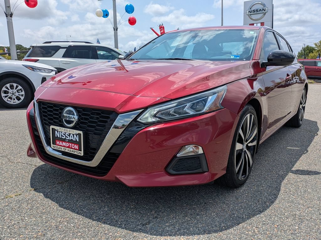 Certified 2021 Nissan Altima 2.5 SR w/ SR Premium Package FWD image 8
