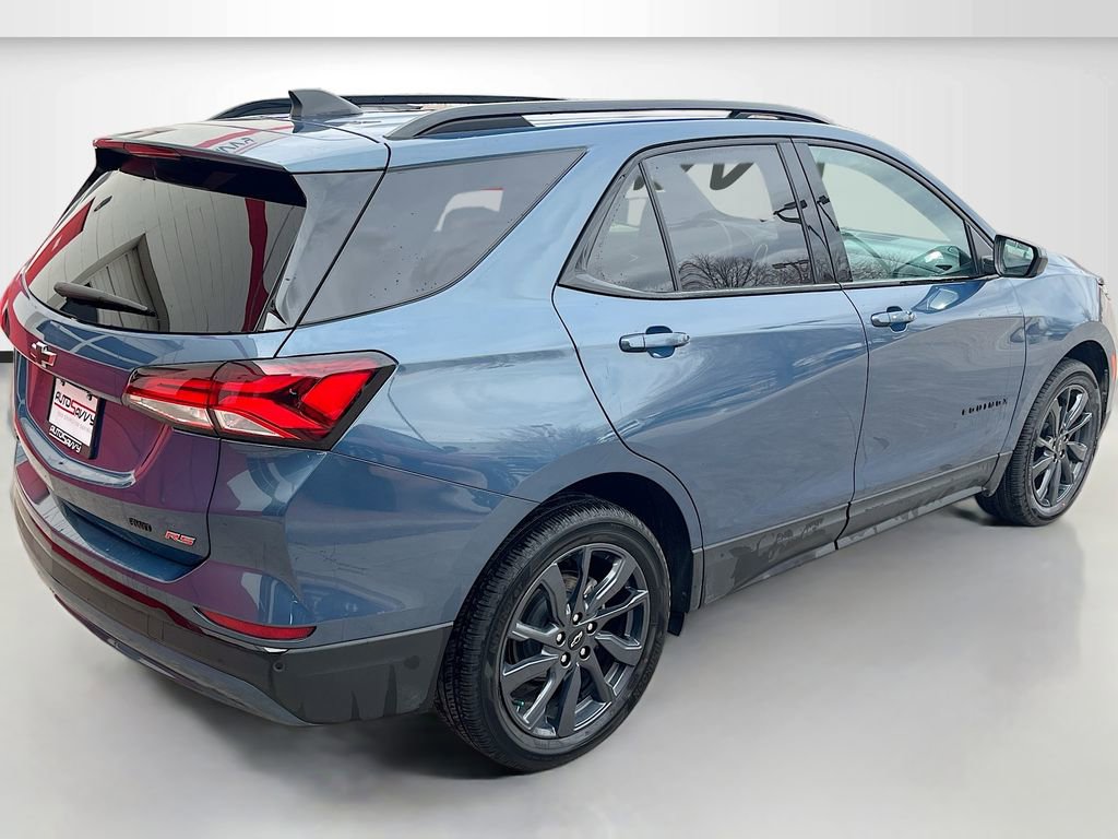 Used 2024 Chevrolet Equinox RS w/ LPO, Floor Liner Package AWD/4WD image 7