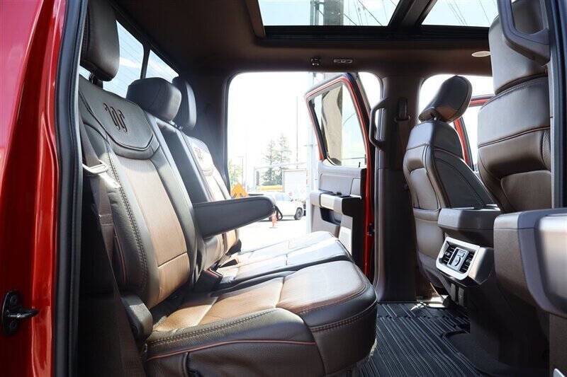 Used 2023 Ford F350 King Ranch w/ FX4 Off-Road Package AWD/4WD image 31