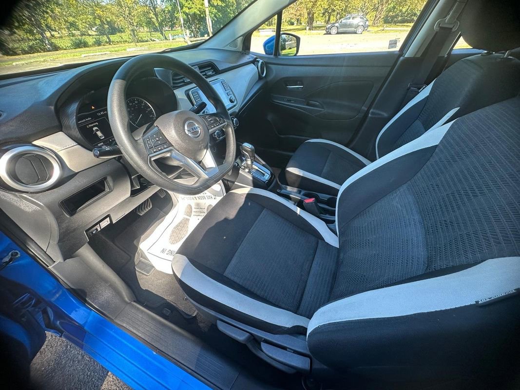 Used 2021 Nissan Versa SV image 7