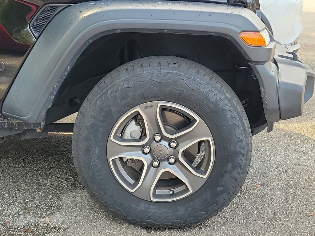 Used 2020 Jeep Wrangler Unlimited Sport AWD/4WD image 9