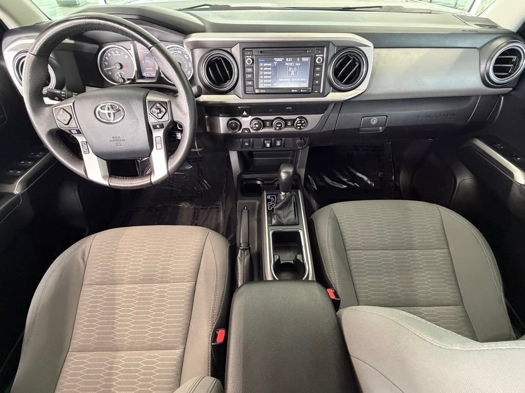 Certified 2019 Toyota Tacoma SR5 AWD/4WD image 30