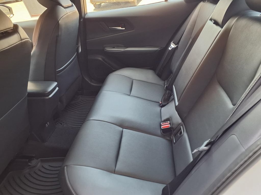 Certified 2026 Toyota Prius XLE FWD image 25