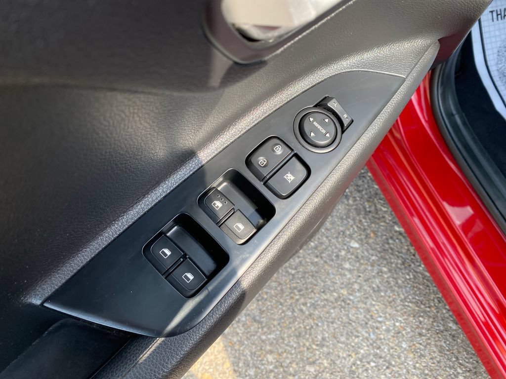 Used 2020 Kia Rio S w/ Technology Package FWD image 12