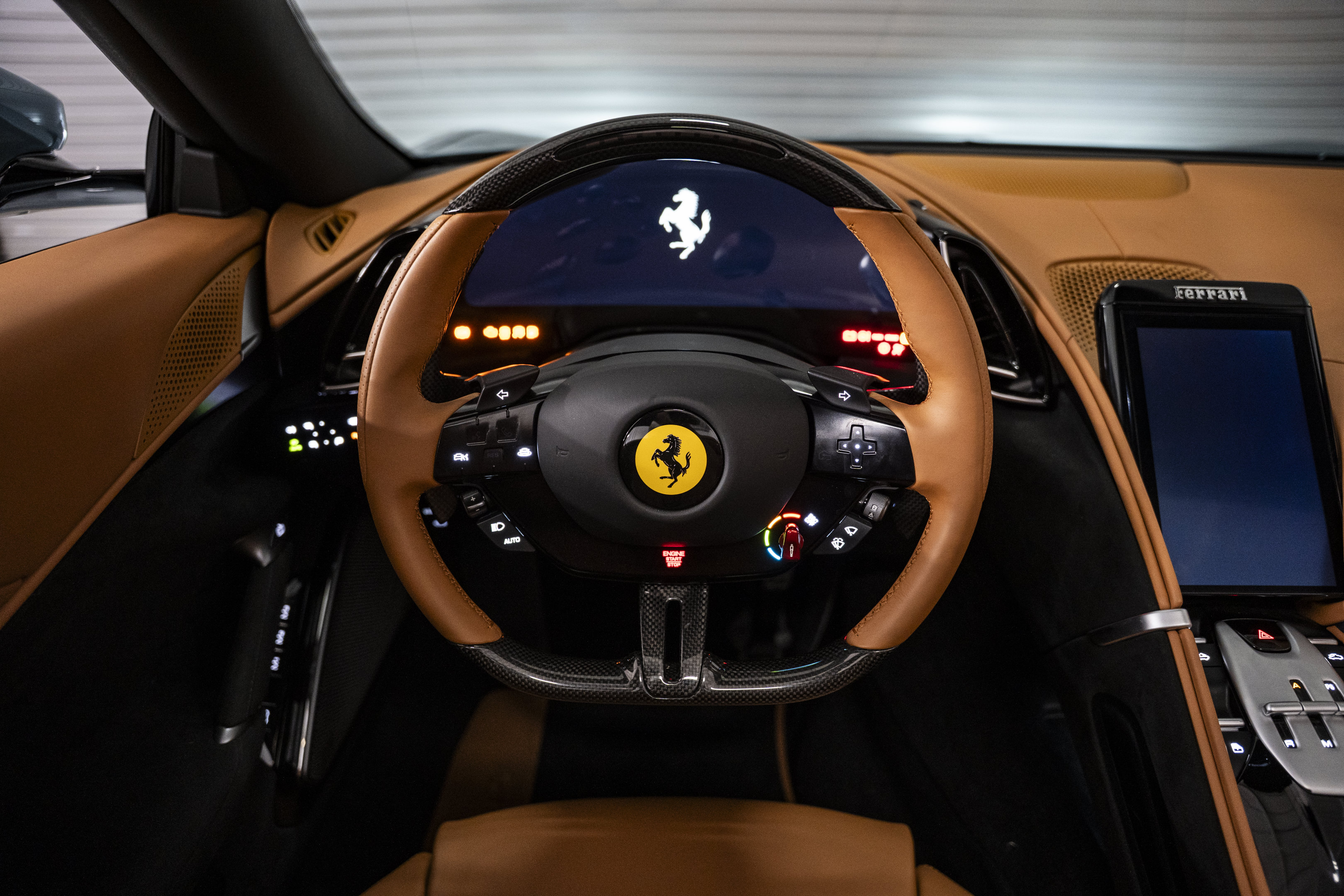Used 2025 Ferrari Roma Spider RWD image 37