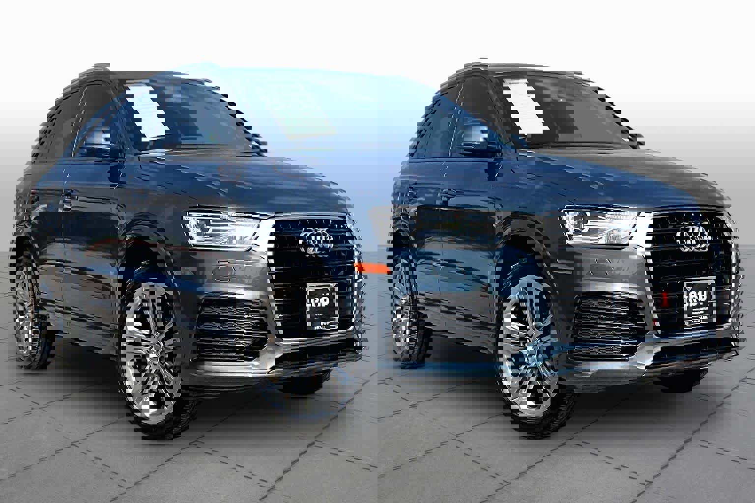 Used 2018 Audi Q3 2.0T Premium w/ Convenience Package FWD image 3