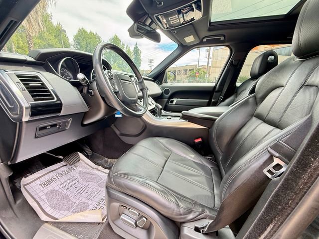 Used 2014 Land Rover Range Rover Sport HSE image 17