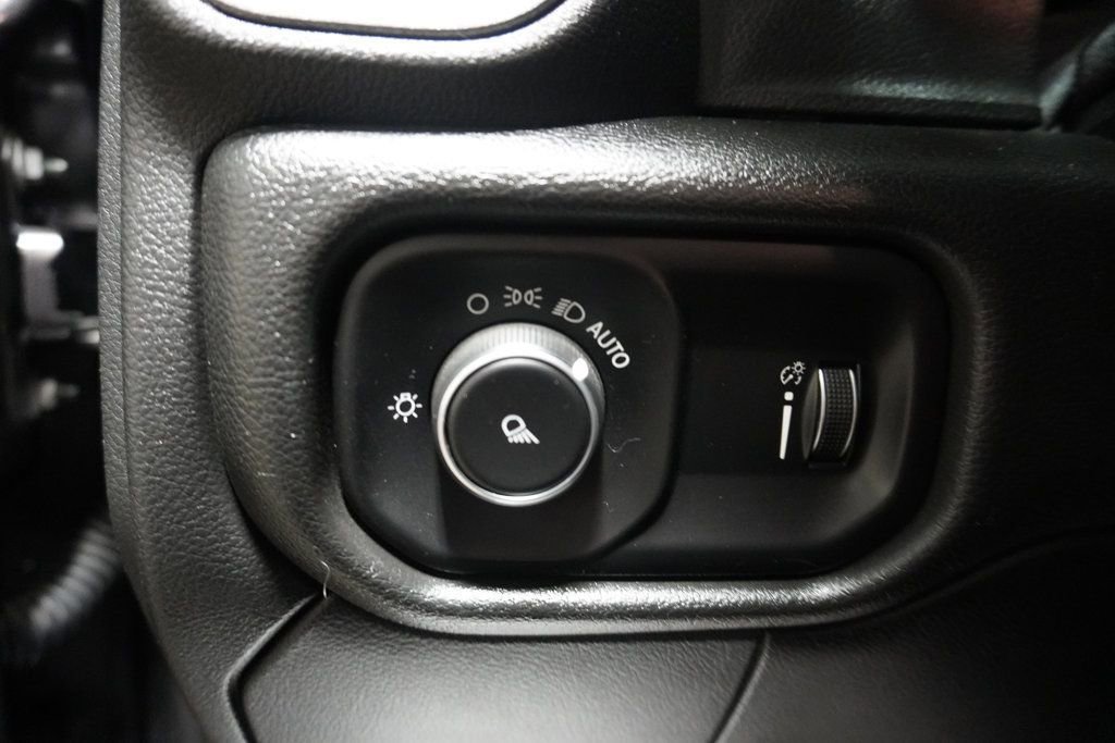 Used 2021 RAM 2500 Tradesman image 12