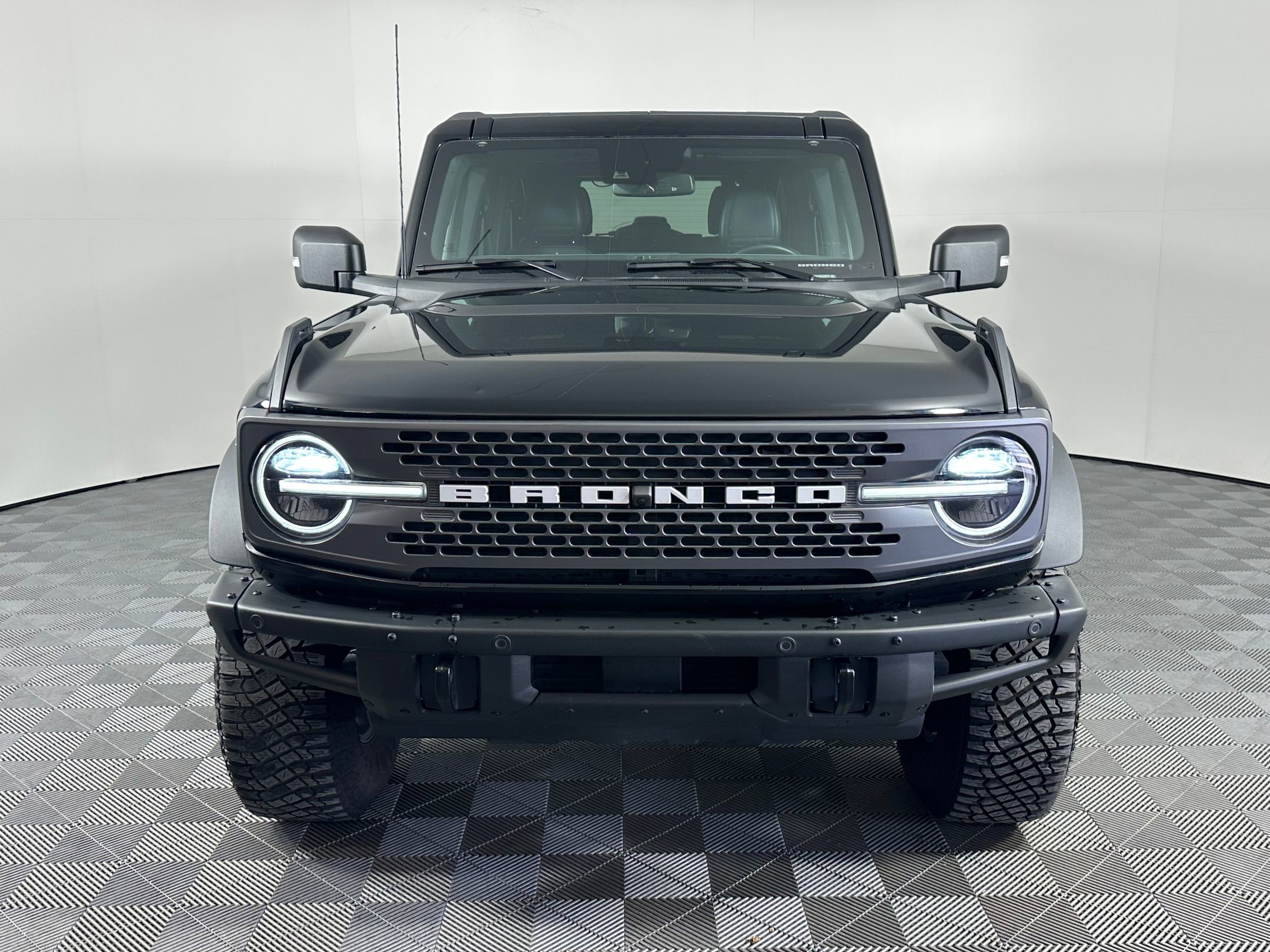 Used 2023 Ford Bronco Badlands image 5