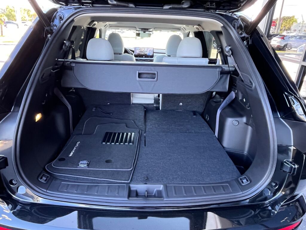 New 2025 Mitsubishi Outlander AWD image 28