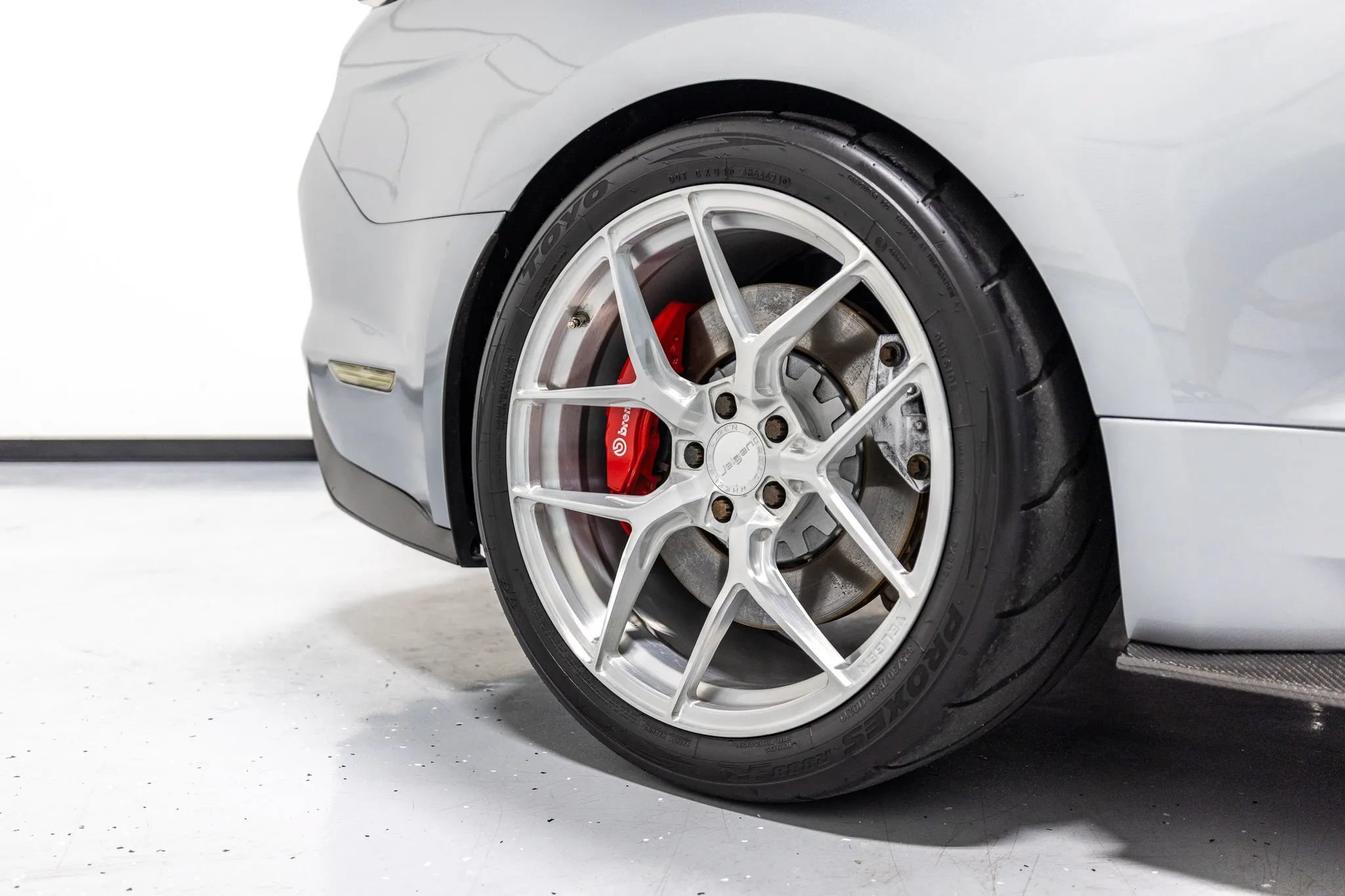 Used 2021 Ford Mustang Shelby GT500 w/ Technology Package RWD image 22