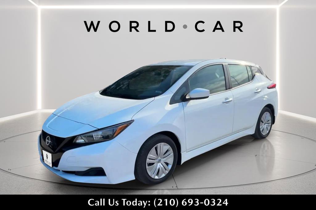 Used 2024 Nissan Leaf S image 3