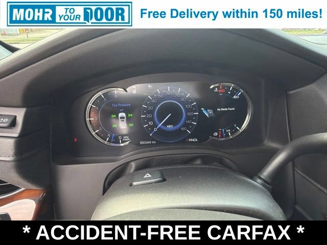 Used 2017 Cadillac Escalade Premium Luxury AWD/4WD image 18