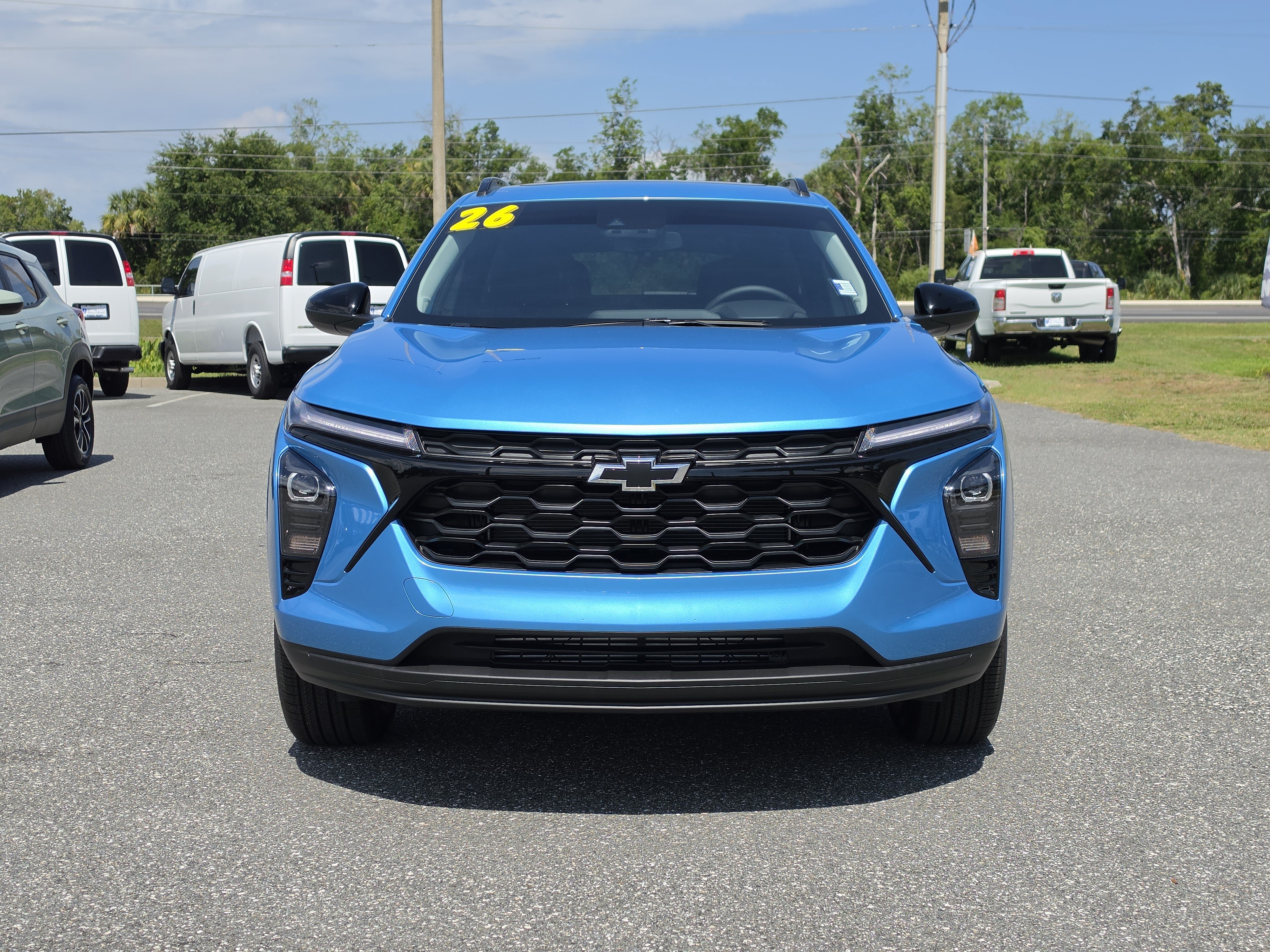 New 2026 Chevrolet Trax LT w/ Sunroof Package FWD image 12