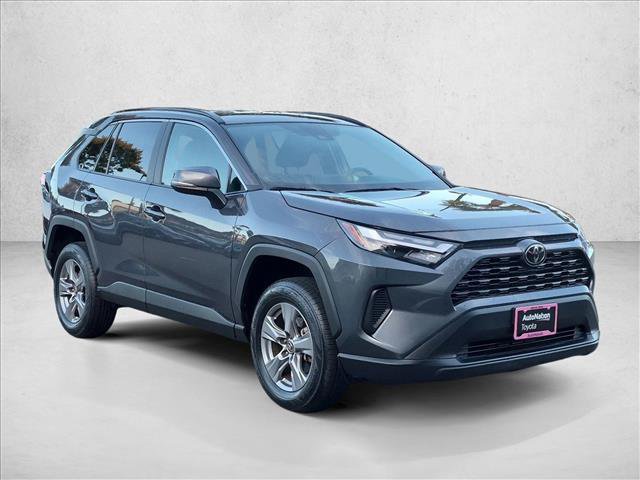 Used 2025 Toyota RAV4 XLE FWD image 3
