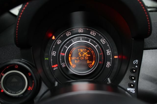 Used 2013 FIAT 500 Abarth w/ Comfort/Convenience Group FWD image 17