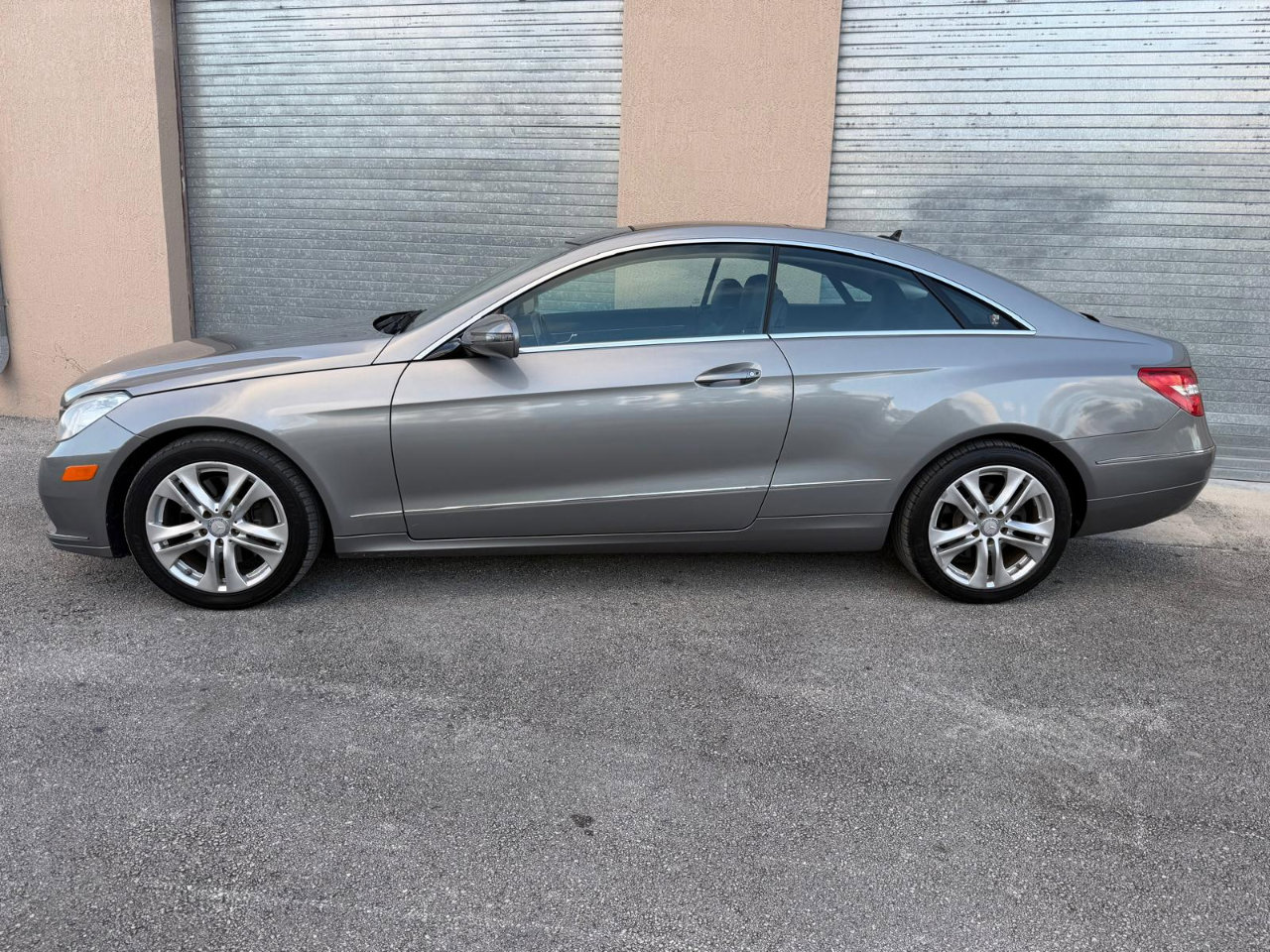 Used 2010 Mercedes-Benz E 350 Coupe image 12