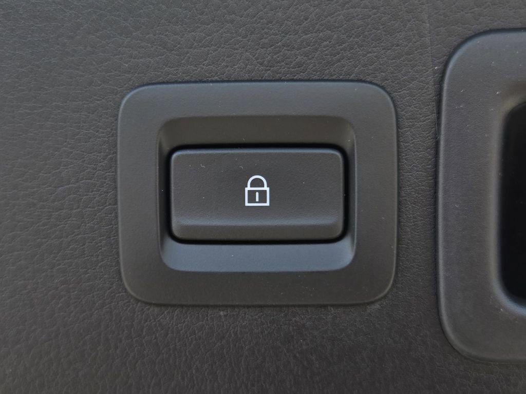 New 2026 MAZDA CX-30 AWD 2.5 S image 13