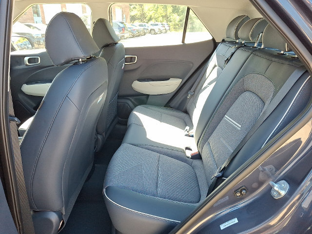 New 2026 Hyundai Venue SEL FWD image 10