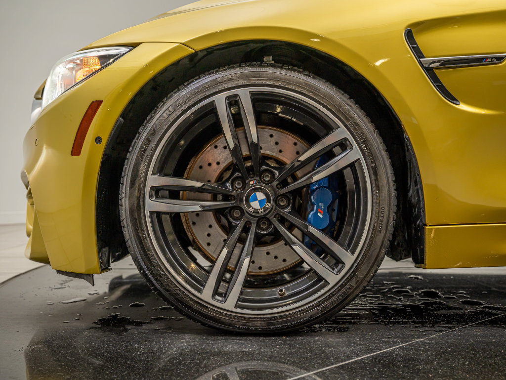 Used 2016 BMW M4 Coupe RWD image 11