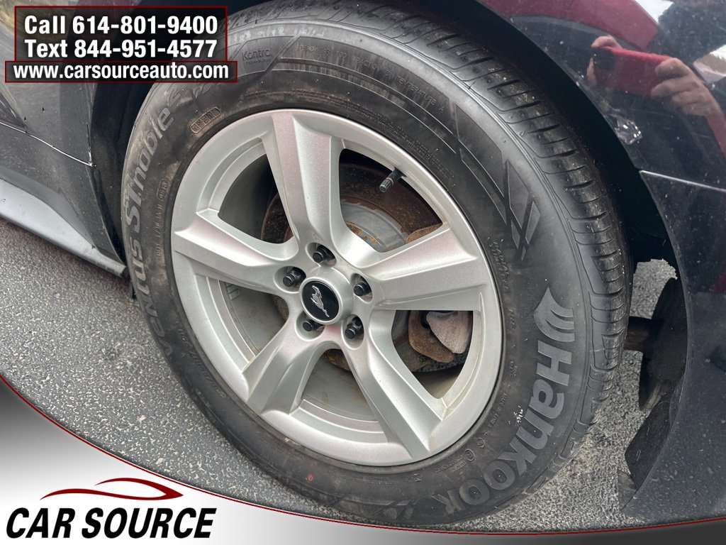 Used 2017 Ford Mustang Coupe image 18