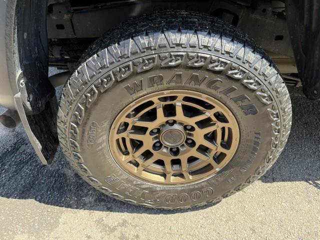 Used 2023 Toyota Tacoma 4x4 Double Cab w/ Trail Edition image 8