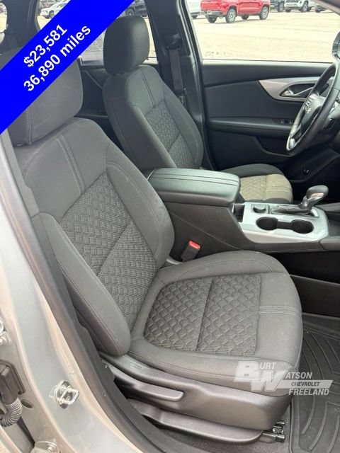 Used 2022 Chevrolet Blazer LT FWD image 28