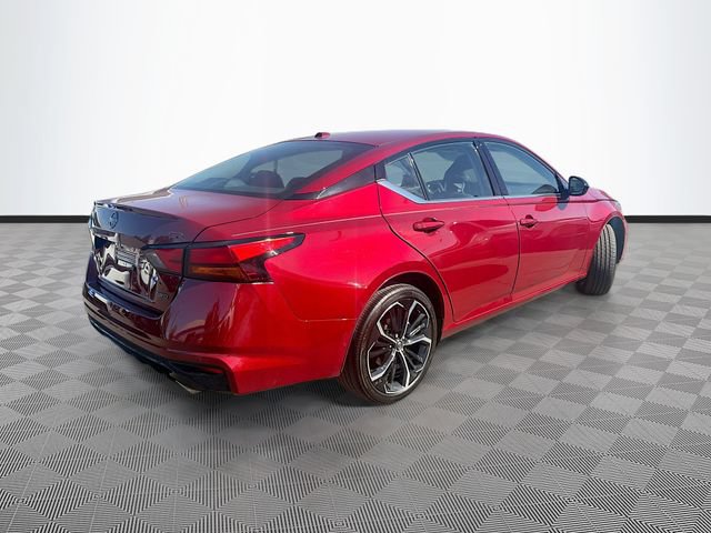 Used 2024 Nissan Altima 2.5 SR AWD/4WD image 6