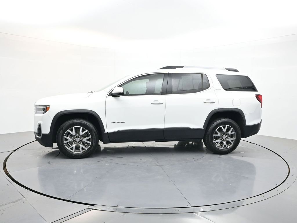 Used 2023 GMC Acadia SLE w/ Driver Convenience Package FWD image 4