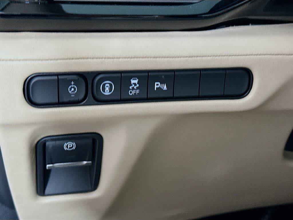 Used 2023 Acura MDX FWD w/ Technology Package image 27