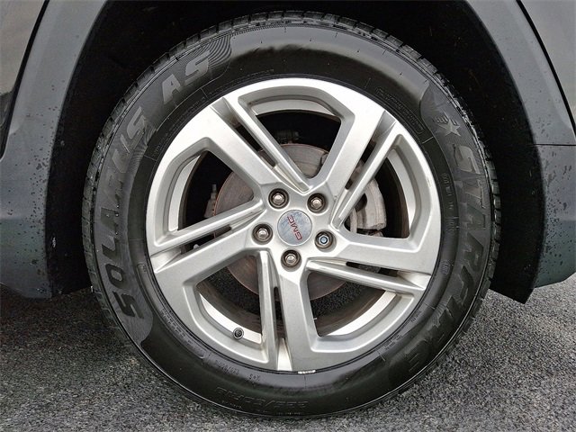 Used 2018 GMC Terrain SLE w/ Driver Convenience Package image 11