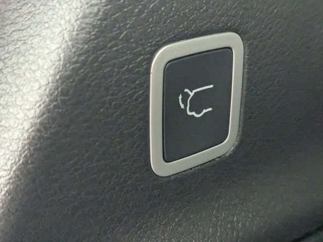 New 2026 Chrysler Voyager LX FWD image 28