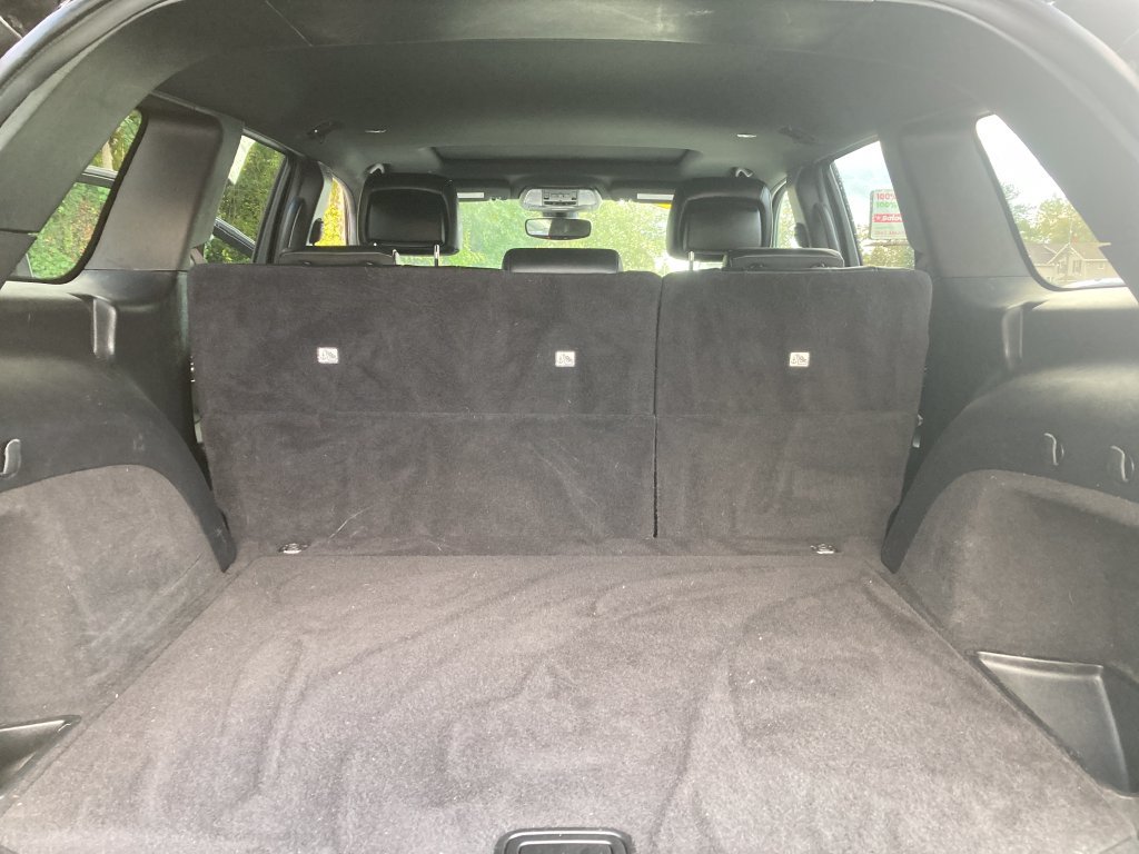 Used 2019 Jeep Grand Cherokee Limited AWD/4WD image 29