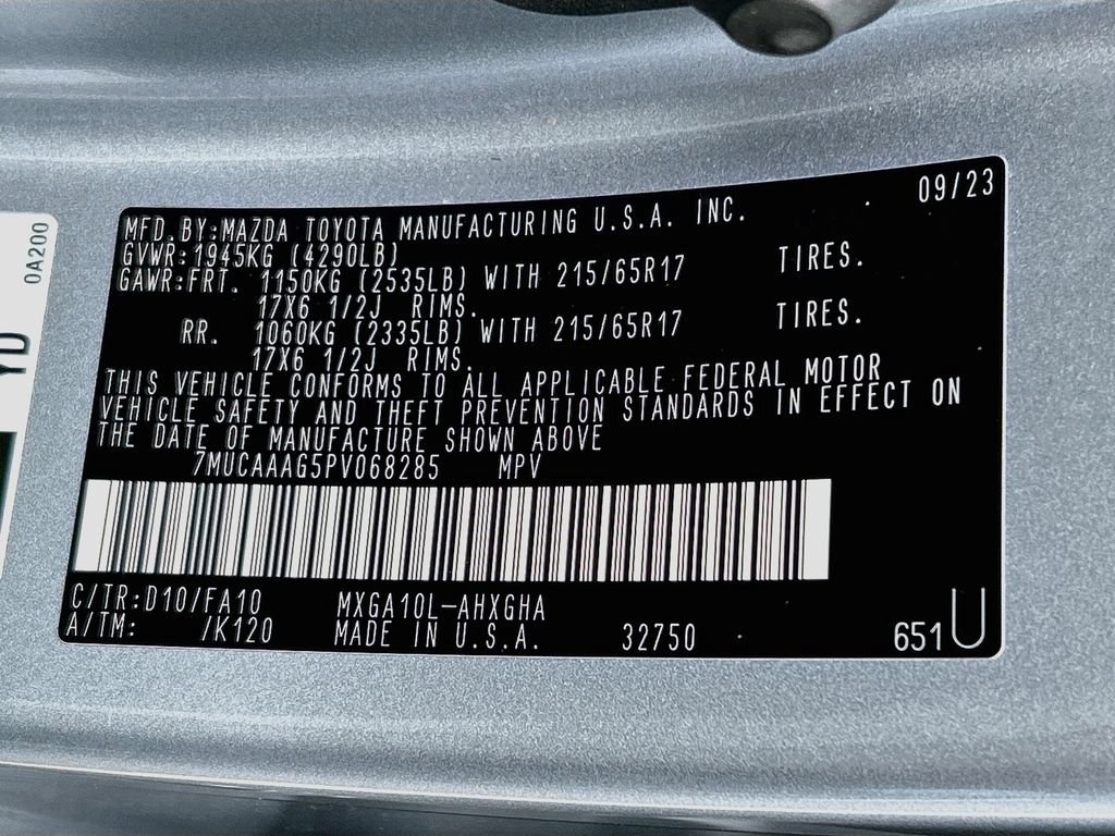 Used 2023 Toyota Corolla Cross LE FWD image 31