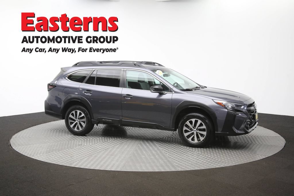 Used 2023 Subaru Outback Premium AWD/4WD image 45