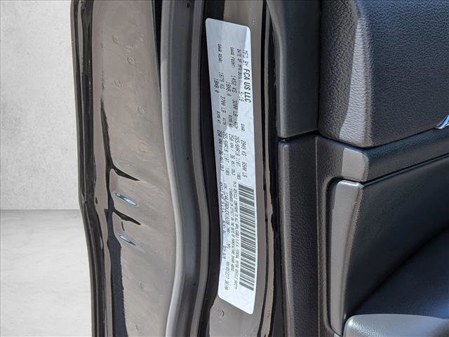 Used 2018 Jeep Grand Cherokee Limited w/ Luxury Group II image 26