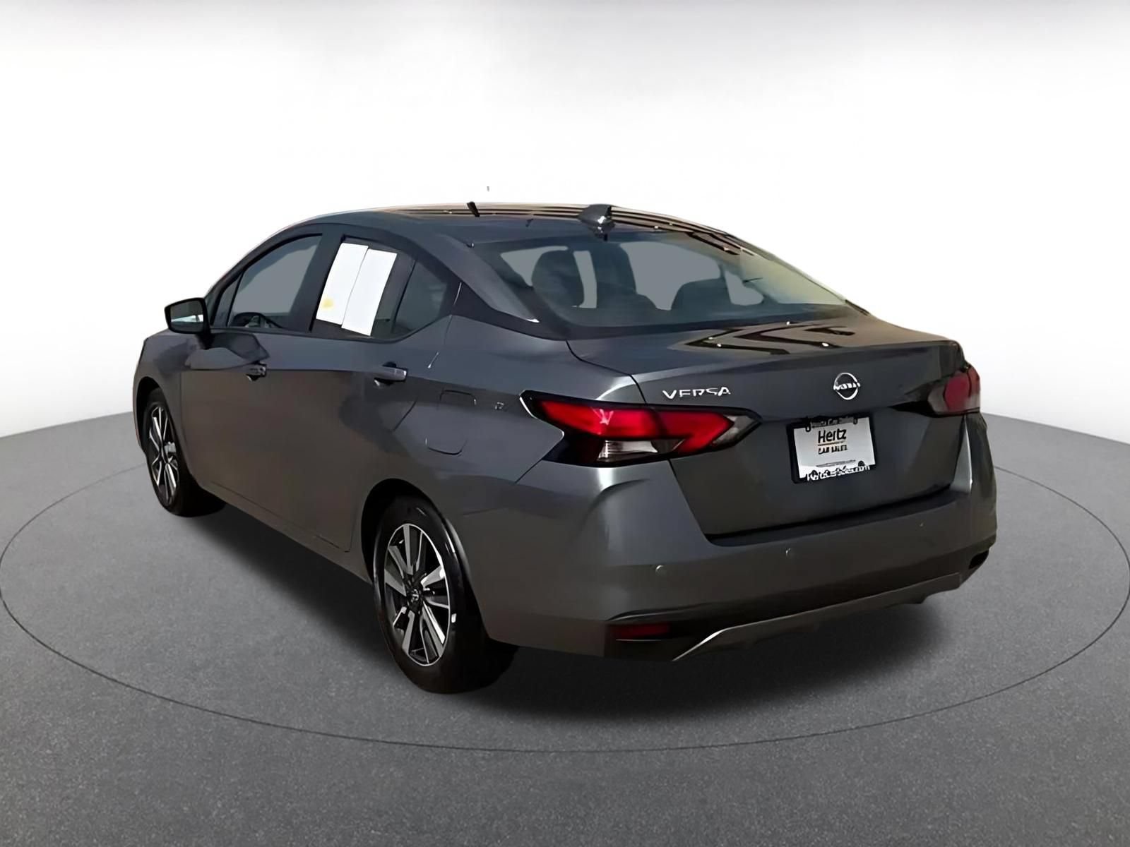 Used 2025 Nissan Versa SV FWD image 11