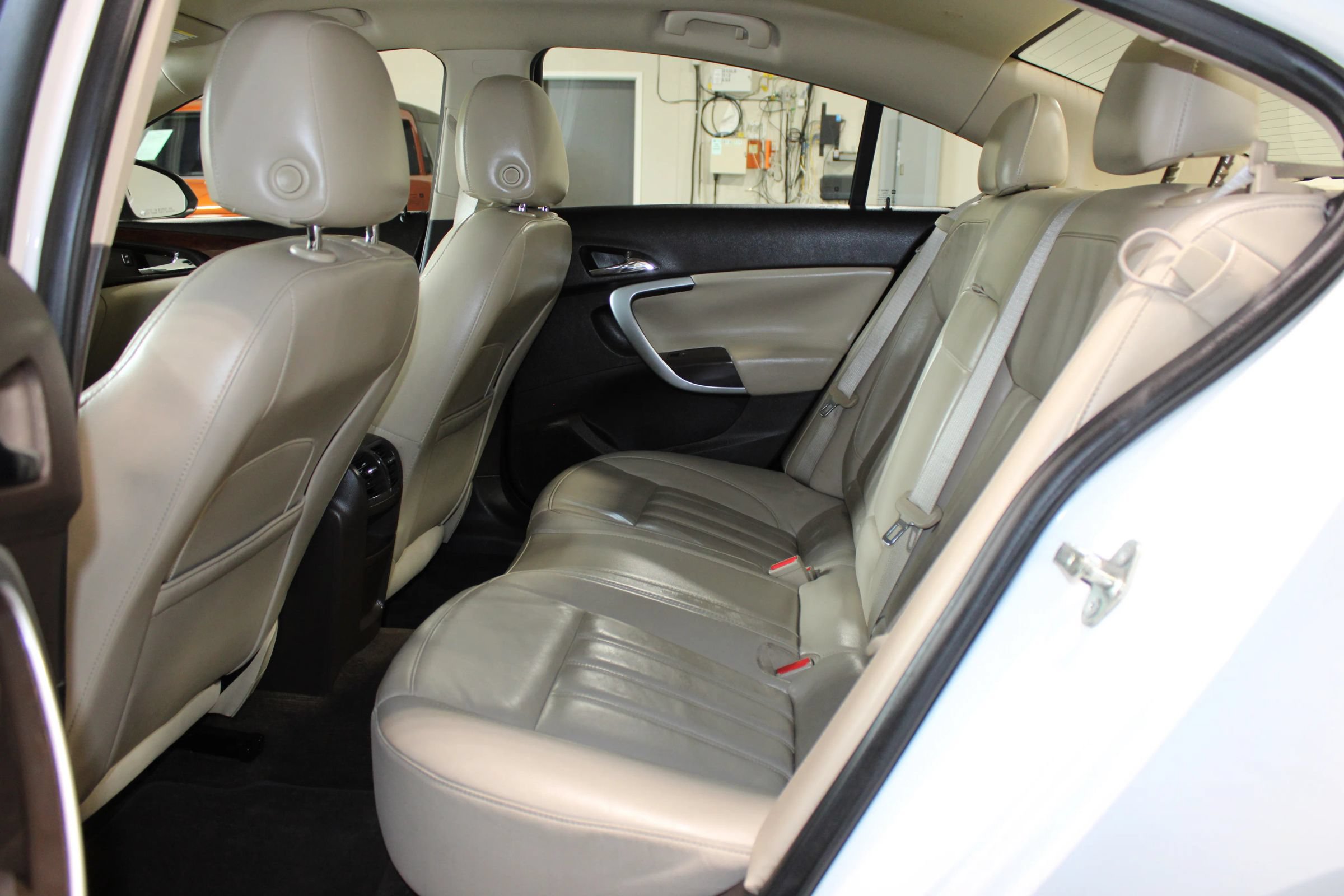 Used 2014 Buick Regal FWD image 22