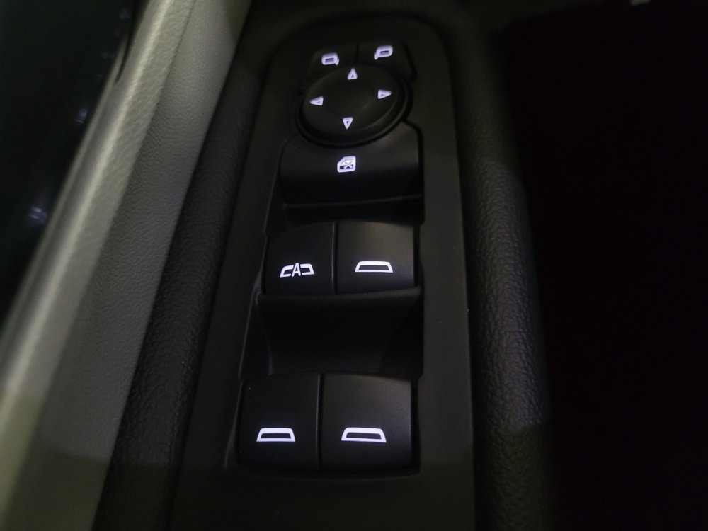 Used 2022 GMC Terrain SLE w/ Driver Convenience Package FWD image 27