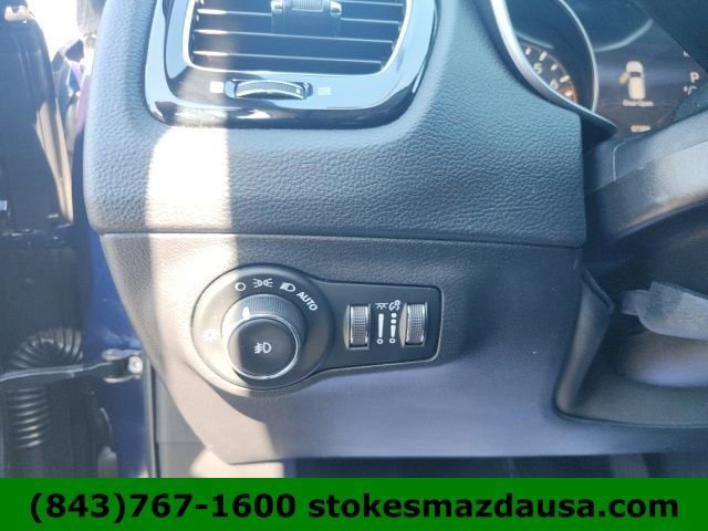 Used 2018 Jeep Compass Limited w/ Navigation Group AWD/4WD image 16