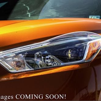 Used 2018 Buick Enclave Essence AWD/4WD image 24