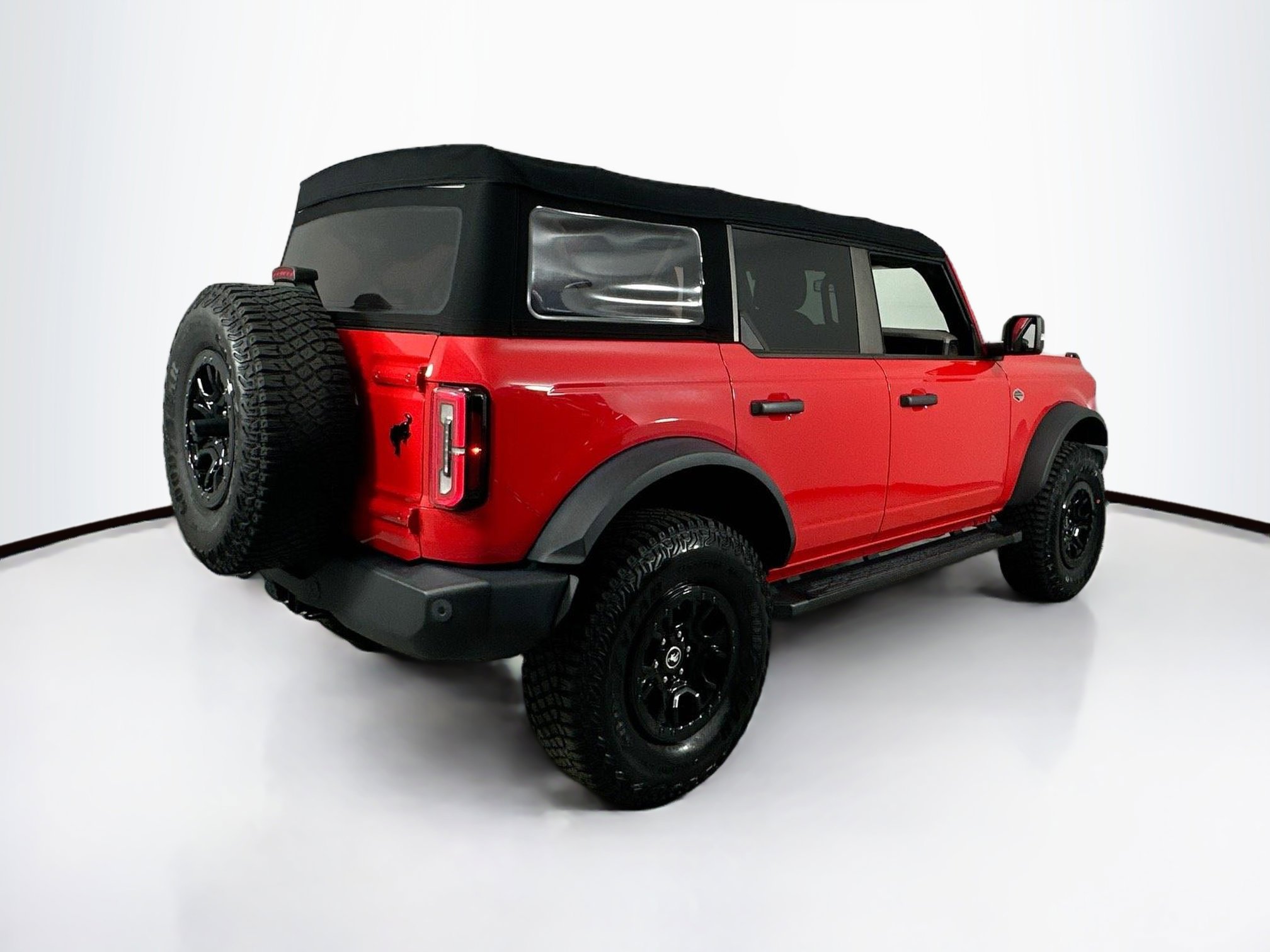 Used 2022 Ford Bronco Wildtrak image 5