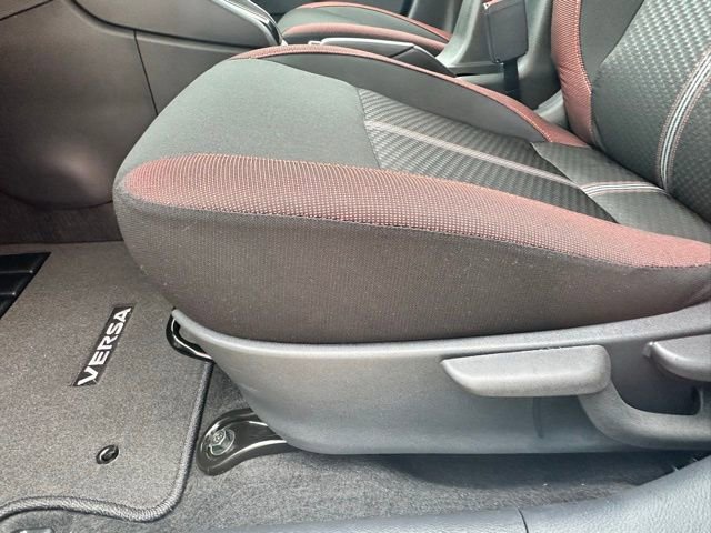 New 2025 Nissan Versa SR w/ Trunk Package image 14
