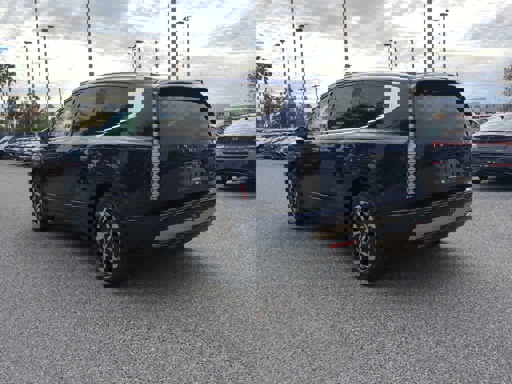 New 2026 Hyundai Ioniq 9 Calligraphy image 4
