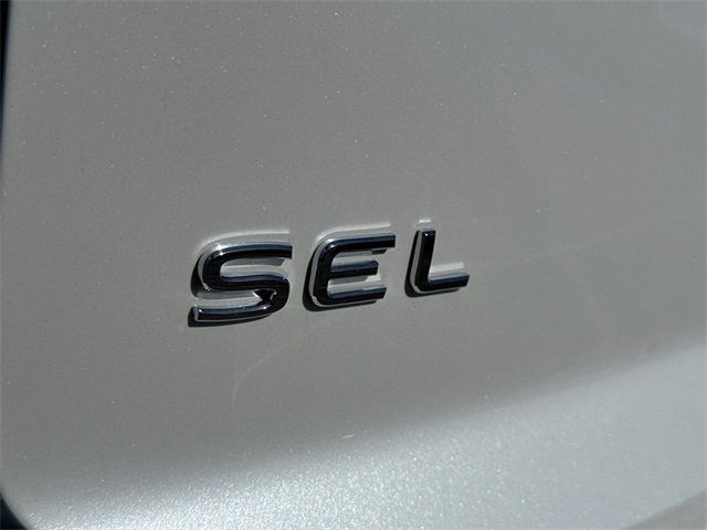 New 2026 Volkswagen Atlas Cross Sport SEL Premium R-Line image 15