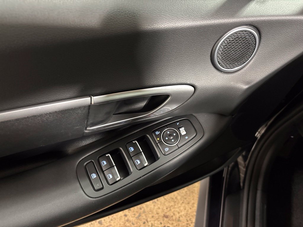 New 2026 Hyundai Sonata SE FWD image 12