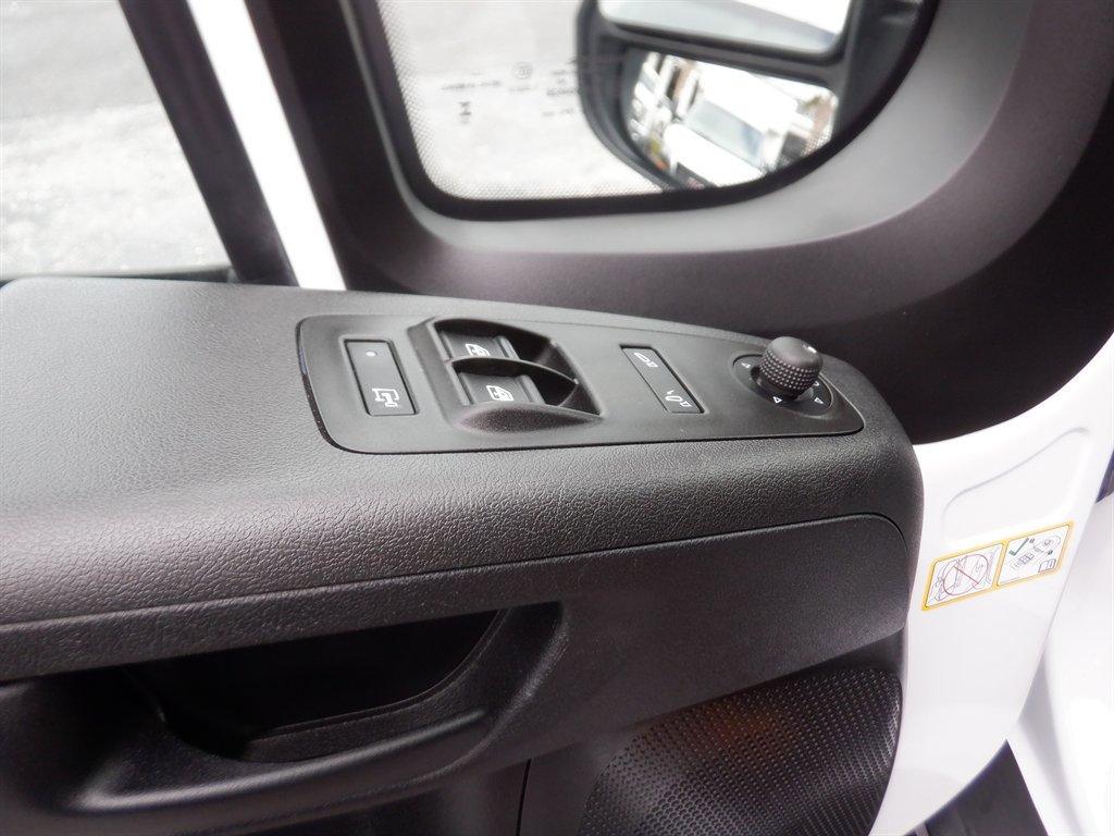 Used 2024 RAM ProMaster 1500 w/ Convenience Group image 11
