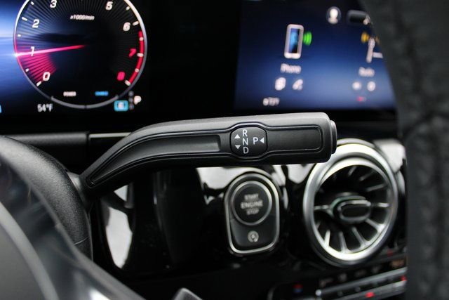 New 2025 Mercedes-Benz GLA 250 4MATIC image 20